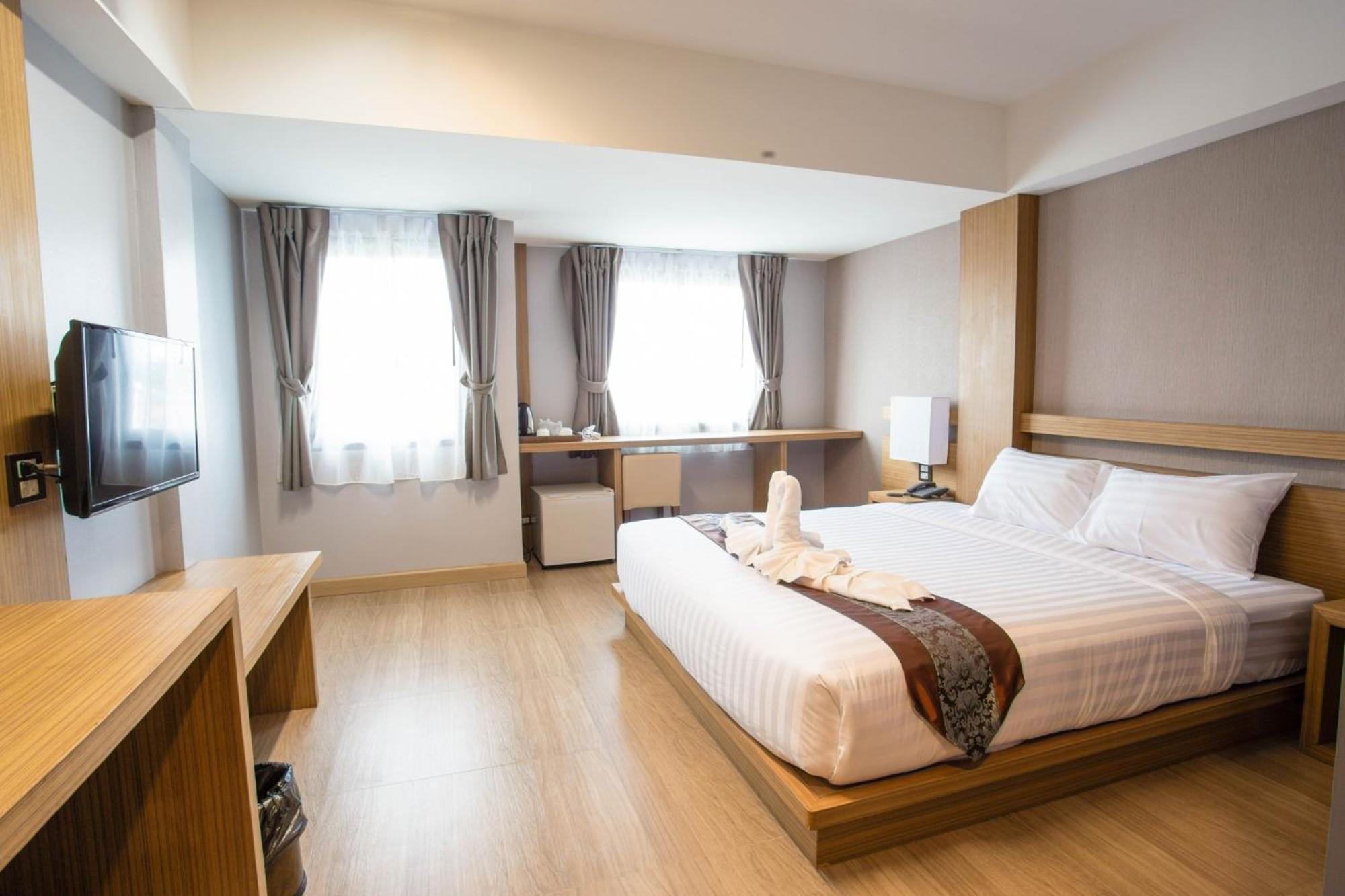 Buritel Hotel Бурирам Стая снимка